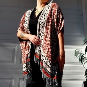 Women's Reversable Tribal Patterned Kimono Cardigan
